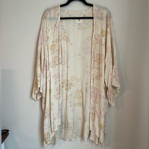 Billabong Floral Kimono